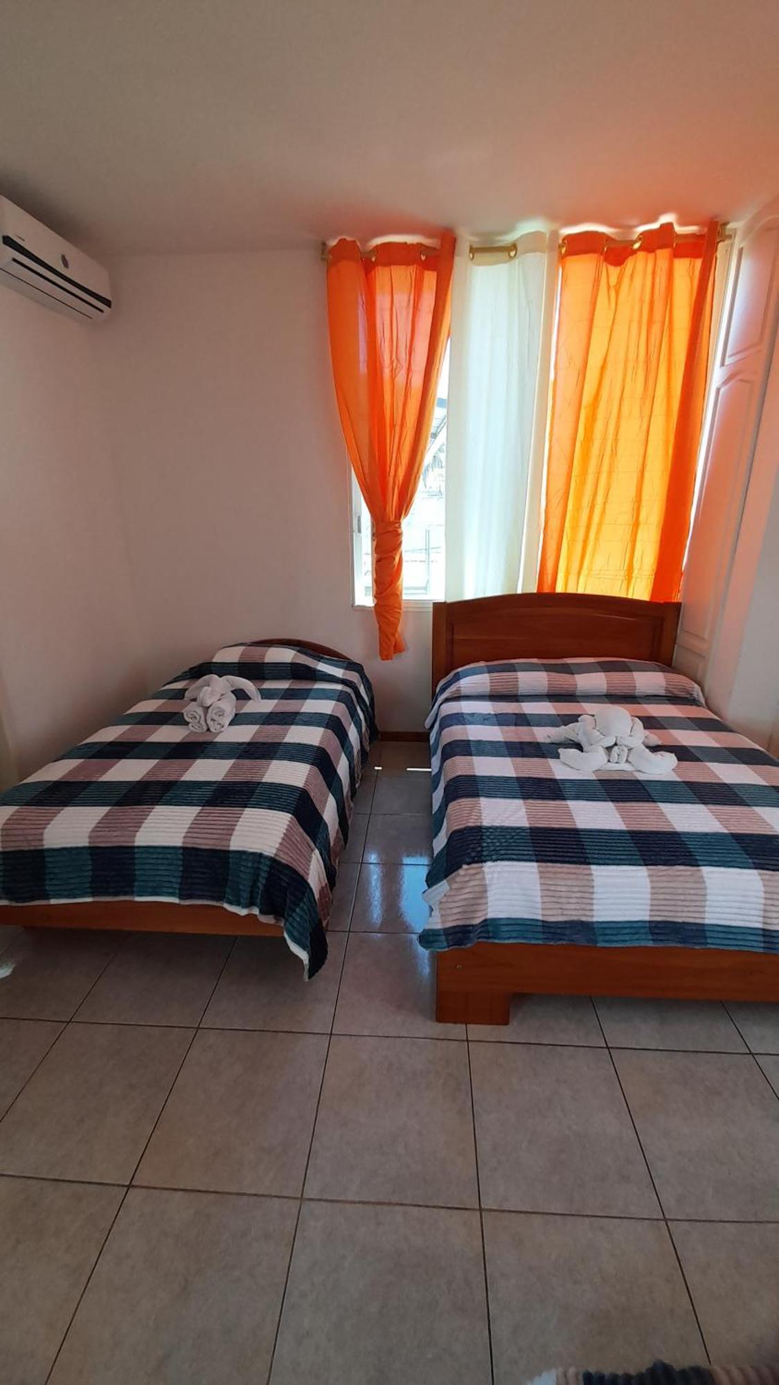 El Paraiso Puerto Ayora  Kamer foto