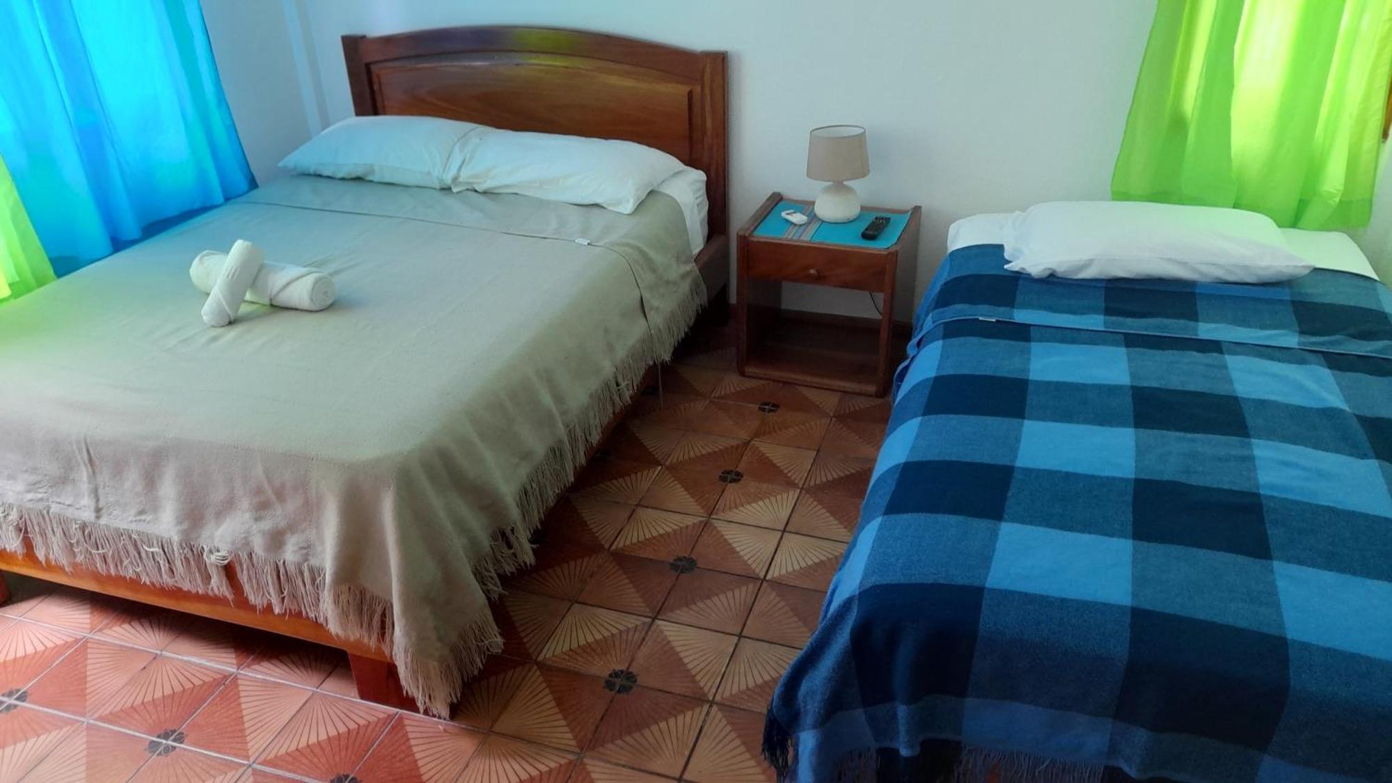 El Paraiso Puerto Ayora  Kamer foto